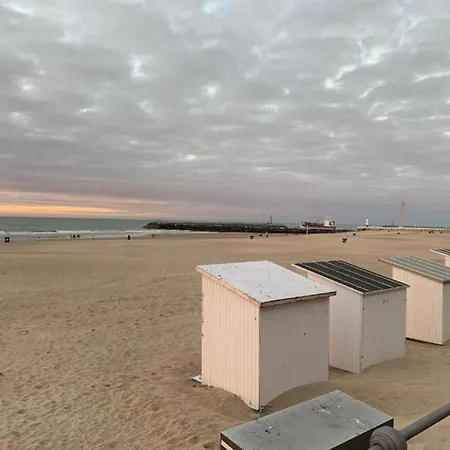 Апартаменты In With Marina Views Остенде