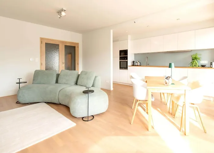 In With Marina Views Apartamento *