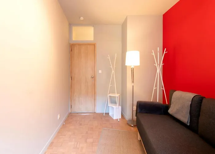 In With Marina Views Οστένδη