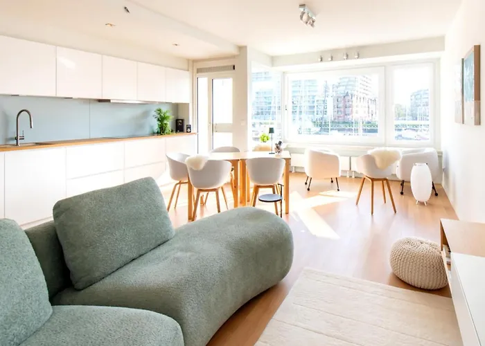 Διαμέρισμα In With Marina Views Οστένδη