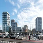 In With Marina Views Lejlighed Oostende